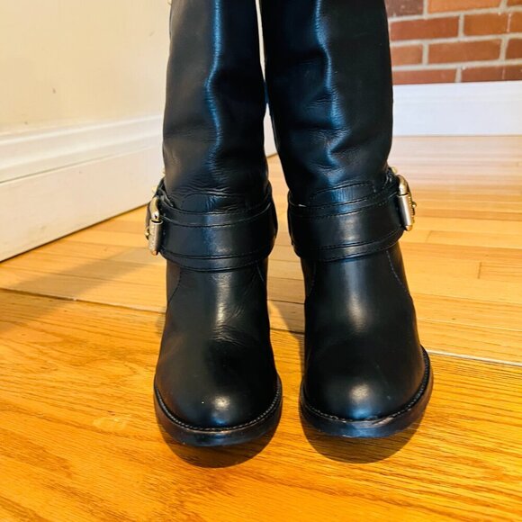 MICHAEL KORS BLACK LEATHER KNEE HIGH BOOTS WITH BUCKLE & RIVETS SZ 8 M - Picture 4 of 16